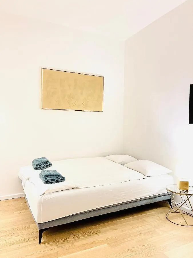 Modern Style City Apartments Vienna