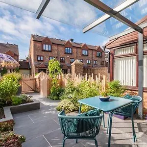 https://de-grey-terrace.yorkshirehotels.net