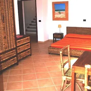 https://porto-antigo-santa-maria-4111.cape-verdehotels.com